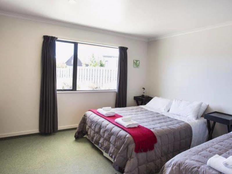 Apollo Lodge And Apartment Wanaka Bagian luar foto